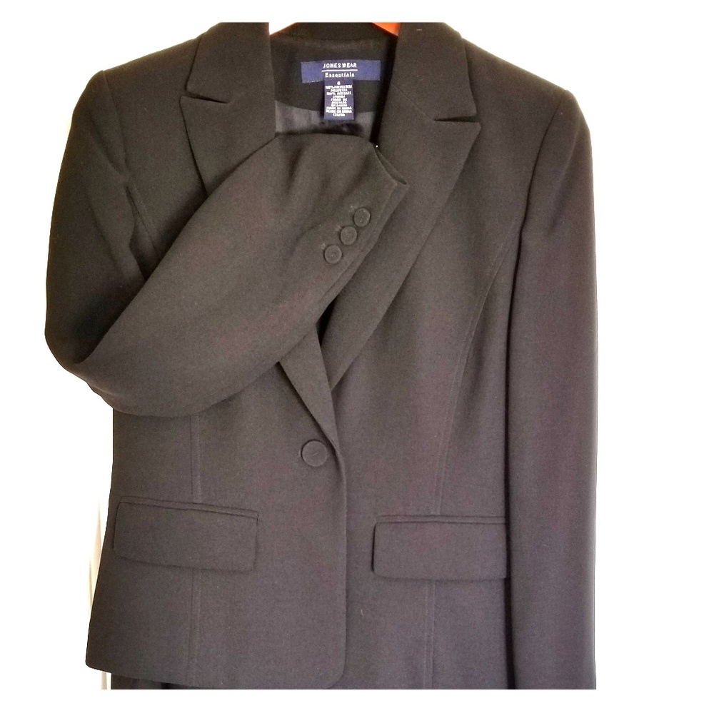 JONES WEAR Essentials Skirt Suit Seperates
